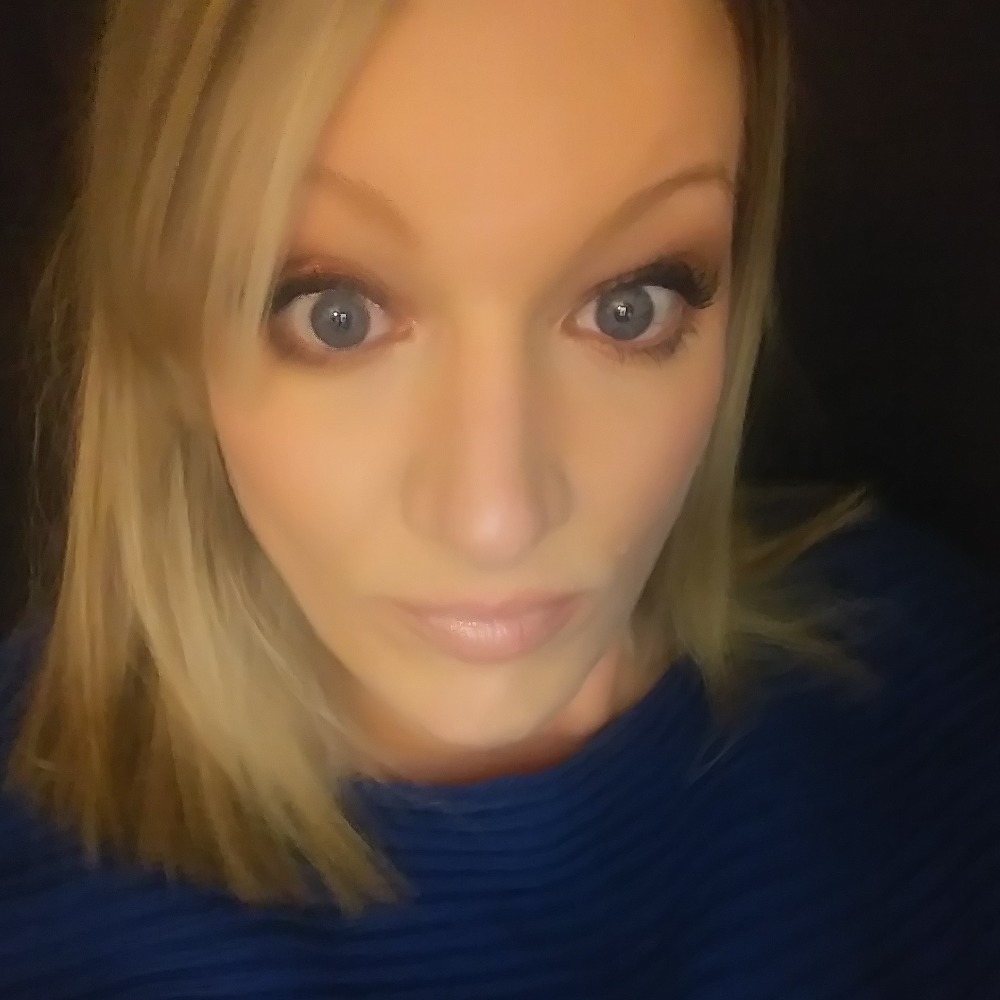 Meet your Posher, Christina